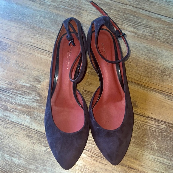 Bottega Veneta Shoes - BOTTEGA VENETA Made in Italy Espresso Suede Ankle Strap Cut Out Wedge Size 37